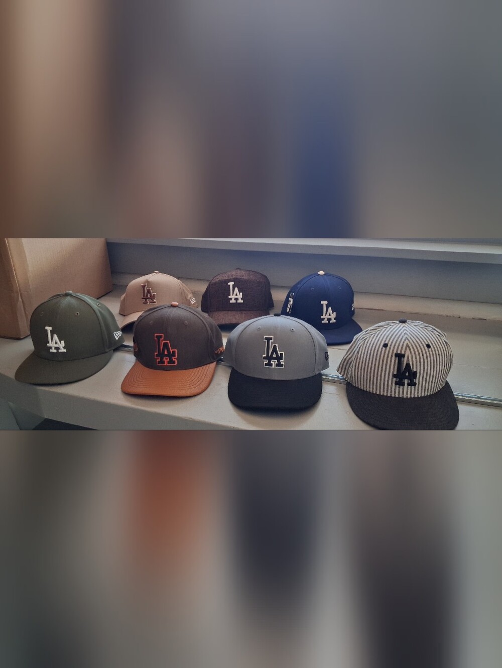 Los Angeles Dodgers Leather-Brim & Fitted Caps - Assorted Colors SIZE 7½